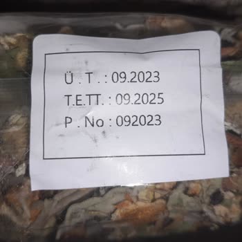 Şifalıköy (sifalikoy.com) Şeffaf Paketin İçinde Görünen İzmarit