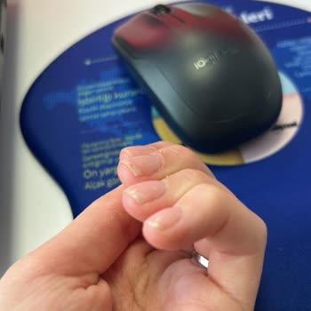 Natural Nail House Kadikoy Hizmet Yetersizliği!