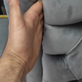 Kardeşler Mobilya (Kocaeli) Defolu Kalitesiz Koltuklar