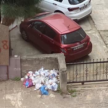 Kadıköy Belediyesi Çöp Toplanmaması Sorunu