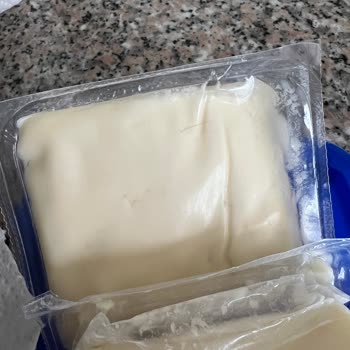 Altınkılıç Beyaz Peynirin İçerisinden Kıl Çıktı