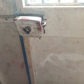 MESKİ Kapıyı Kırıp Su Satını Kapatmışlar