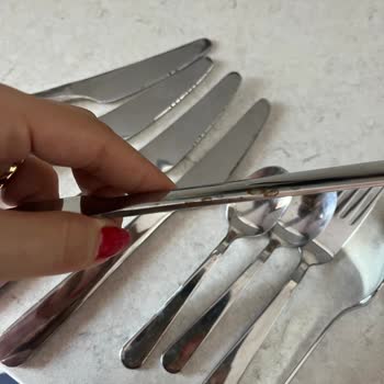 IKEA Çatal Bıçak Kaşık Takımı Ve Sarımsak Ezeceği