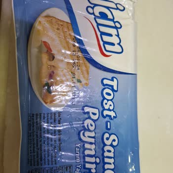 İçim Tost Peynirinden Çıkan Yabancı Cisim