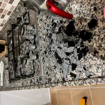 Arçelik Ankastre Duvar Tipi Davlumbaz Patlaması