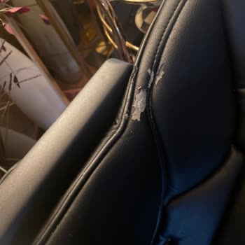 Peg Perego Mama Sandalyesinin Tüm Derisi Döküldü