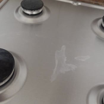 Beko Yeni Aldığım Ocak Domates Suyuyla Lekelendi, Servis Talebim Reddedildi