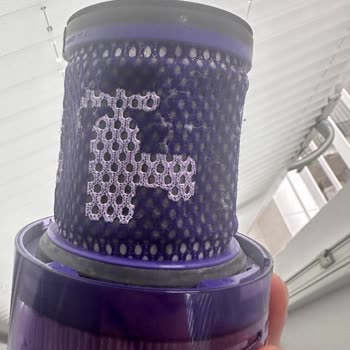 Dyson V12 Sürekli Filtre Yıkayın Uyarısı