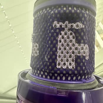Dyson V12 Sürekli Filtre Yıkayın Uyarısı