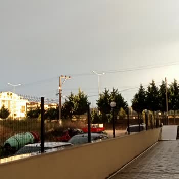 Uludağ Elektrik Dağıtım Sokak Lambaları Neden Erken Yanıyor
