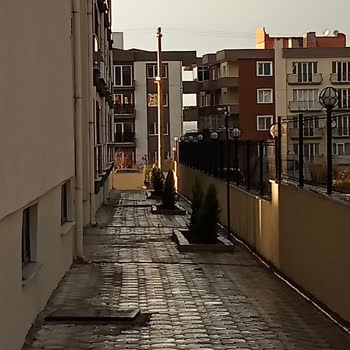 Uludağ Elektrik Dağıtım Sokak Lambaları Neden Erken Yanıyor