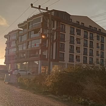 Uludağ Elektrik Dağıtım Sokak Lambaları Neden Erken Yanıyor