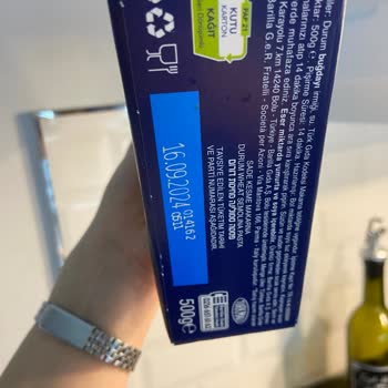 Barilla Makarna Kutusundan Çıkan İlginç Cisim