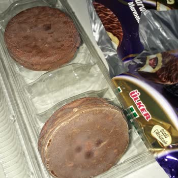 Ülker Bozulmuş Ürün Satıyorlar