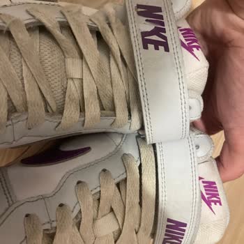 Deichmann Mağazasının Sattığı Ürünün Arkasında Durmaması!