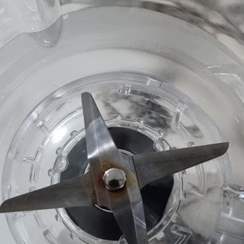 Bosch MUMS2VM40 Blender Paslandı.