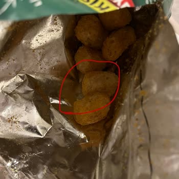 Züber Nohut Cipsi İçerisinden Kıl Çıktı