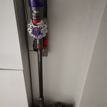 Dyson V8 Absolute Halı Başlığı
