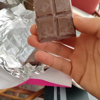 Alpia Kurt Çıktı İçinden