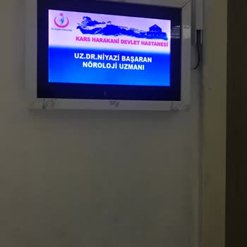 Kars Harakani Devlet Hastanesi Doktorların İlgisizliği Ve Sıra Almanın Mümkün Olmaması