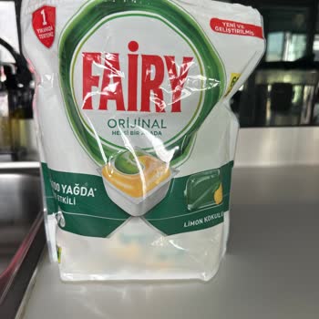 Fairy Bulaşıklarda Deterjan Kalıntısı