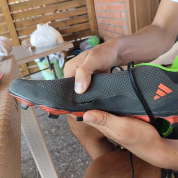 Adidas Krampon Hayal Kırıklığı