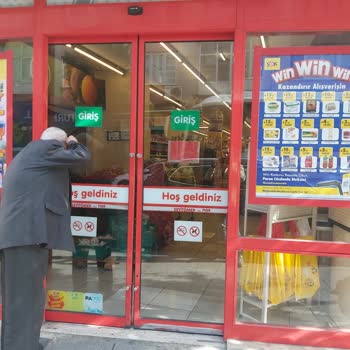 Şok Market Cuma Namazı Suistimali