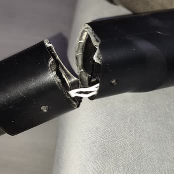 PHILIPS Ev Aletleri Philips XC8349/01 Aqua Plus Kablosuz Elektrik Süpürge Sorunu