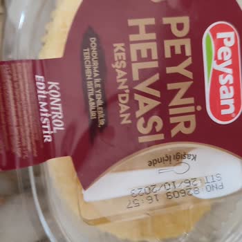 Peysan Ürününün İçinden Çıkan Böcek