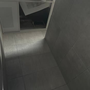 Celal Bayar Üniversitesi Hafsa Sultan Hastanesi Kaba Personeller