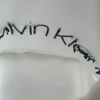 Calvin Klein Ürün Değişimi Hakkında