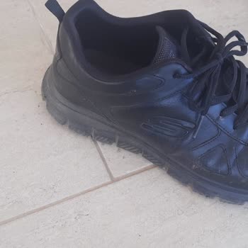 Skechers Ayakkabıda Oluşan Kusur