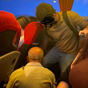 Alaşehir Sarıkız Turizm Ayakta Yolcu Dolduruyor