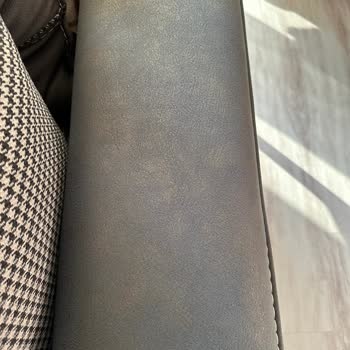 Gündoğdu Mobilya Ürün Deforme Renk Atması