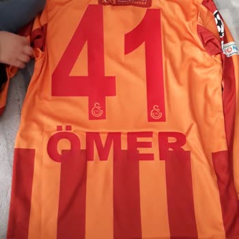 Sampiyon_forma_ (Instagram) 'dan Satın Alınan Kusurlu Ürün.