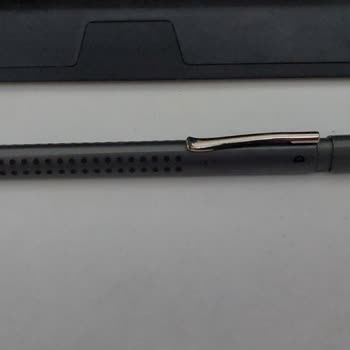 Faber-Castell Kalemden Gelen Ses Ve Kitlenen Mekanizma Problemi.