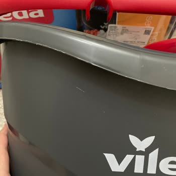 Iskartaya Çıkması Gereken Vileda Ürünleri Sıfır Diye Satılıyor