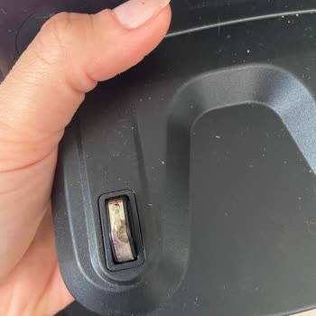 Düzova Elektronik Ödemesini Alıp Sıfır Ürünümü Vermedi