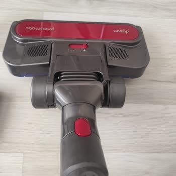 Dyson Başlığın Kısa Sürede Kırılması Dayanıksız Olması