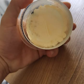 İçim Tereyağ İçinden Çıkan Siyah Cisim