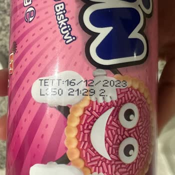 Eti Gıda Eticin Marka Ürünümde Bozulma Böcek Şikayeti