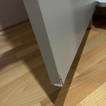 Weltew Muğla 4 Kapılı Gardıropta Kırık Ve Defo Bulunması