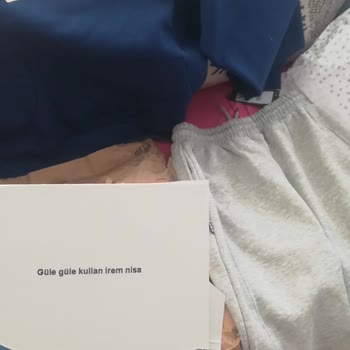 Mavi Yırtık Ürün