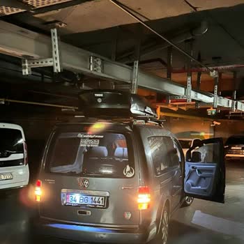 Vialand AVM Üst Bagaj Hasarı