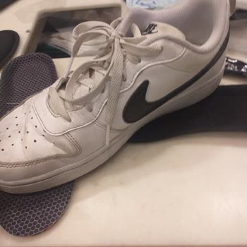 Deichmann Bilir Kişi Sorunu