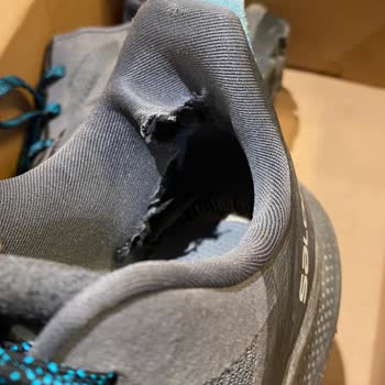 Salomon Ayakkabı İç Kısmının Yırtılması