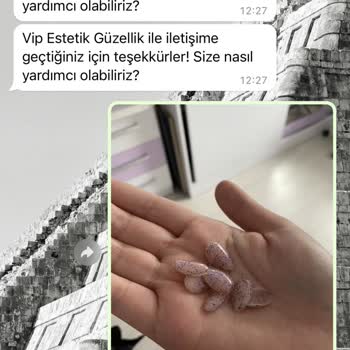 Vip Estetik Güzellik Salondan Bir Adam Tarafından İtilerek Çıkartıldık