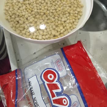 Oli Center Kuru Nohuttan Böcek Çıktı