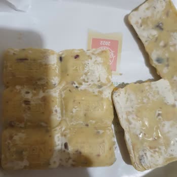 Nestle Damak Baklavalı Beyaz Çikolata Bozuk Çıktı