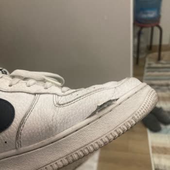 Sneaks Up Orijinal Ayakkabı Satmıyor